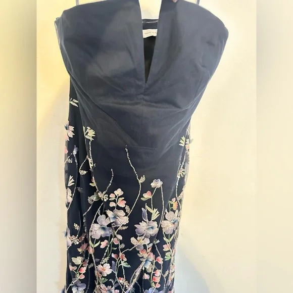 Dress the Population Black Label Fernanda Strapless floral Applique Mermaid Gown Dress the Population Black Label Fernanda Strapless floral Applique Mermaid Gown